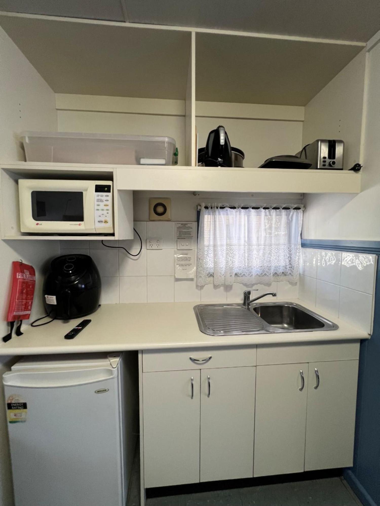 Narrabri Motel And Caravan Park Exterior photo