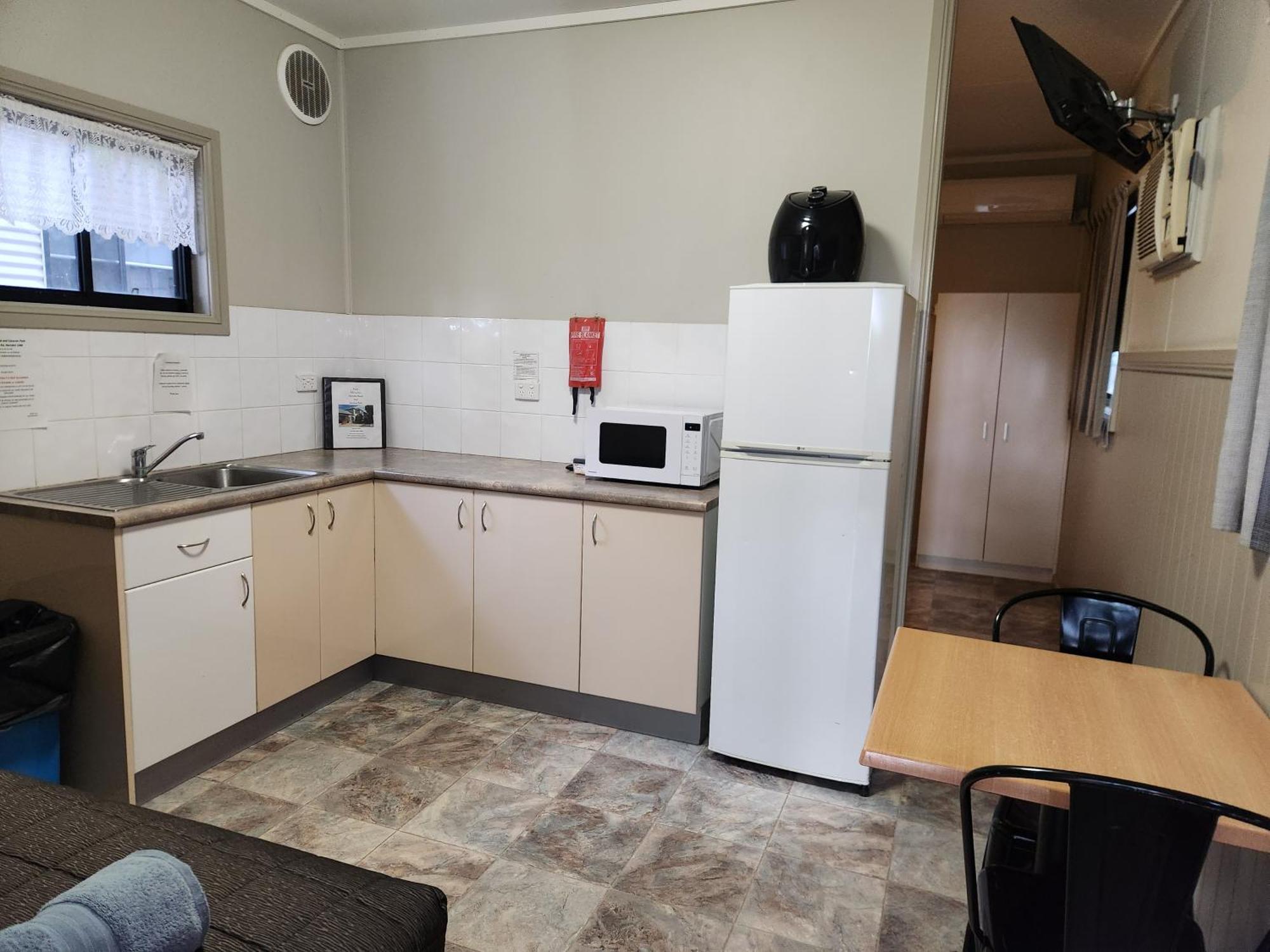 Narrabri Motel And Caravan Park Exterior photo