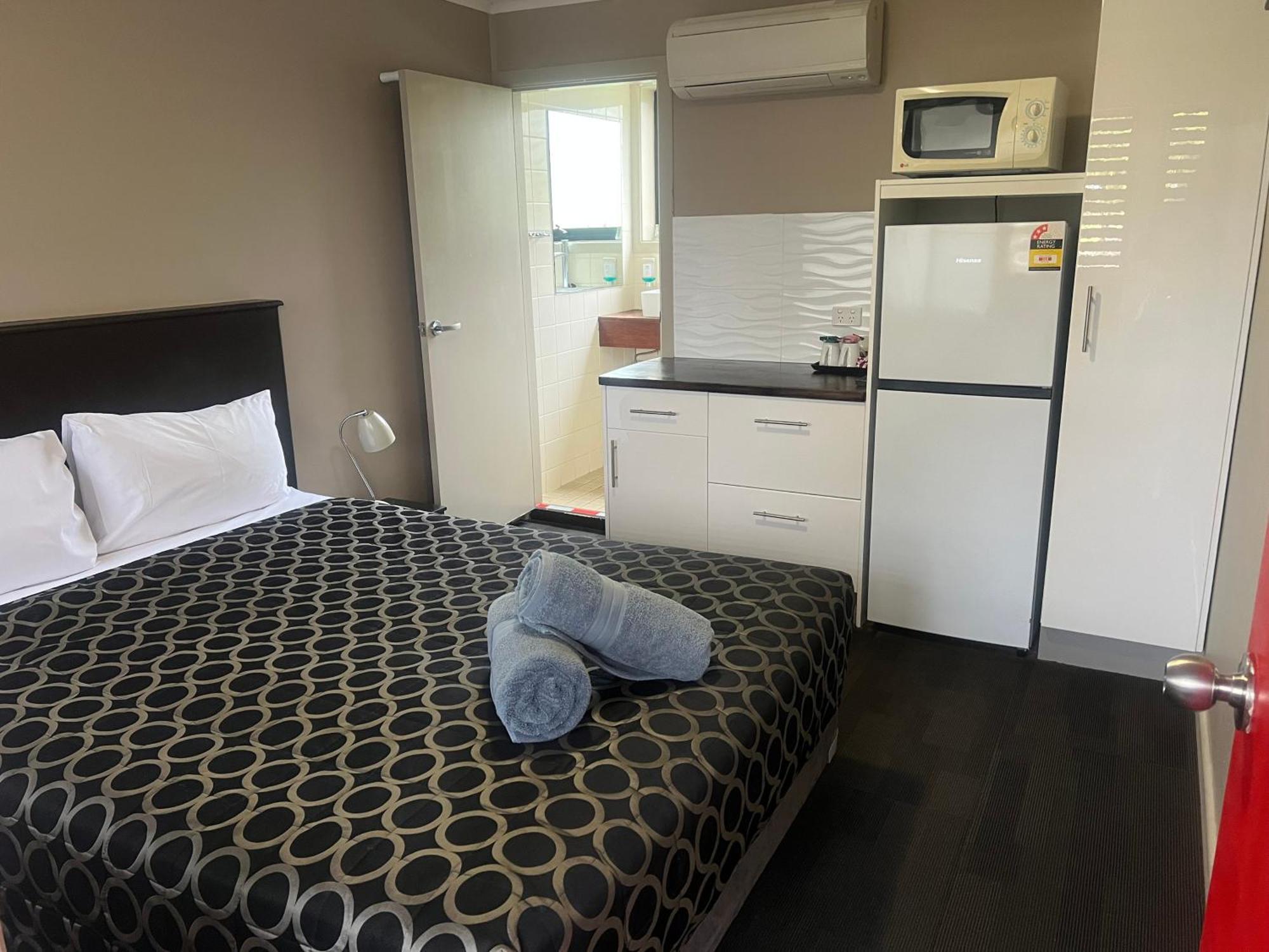 Narrabri Motel And Caravan Park Exterior photo