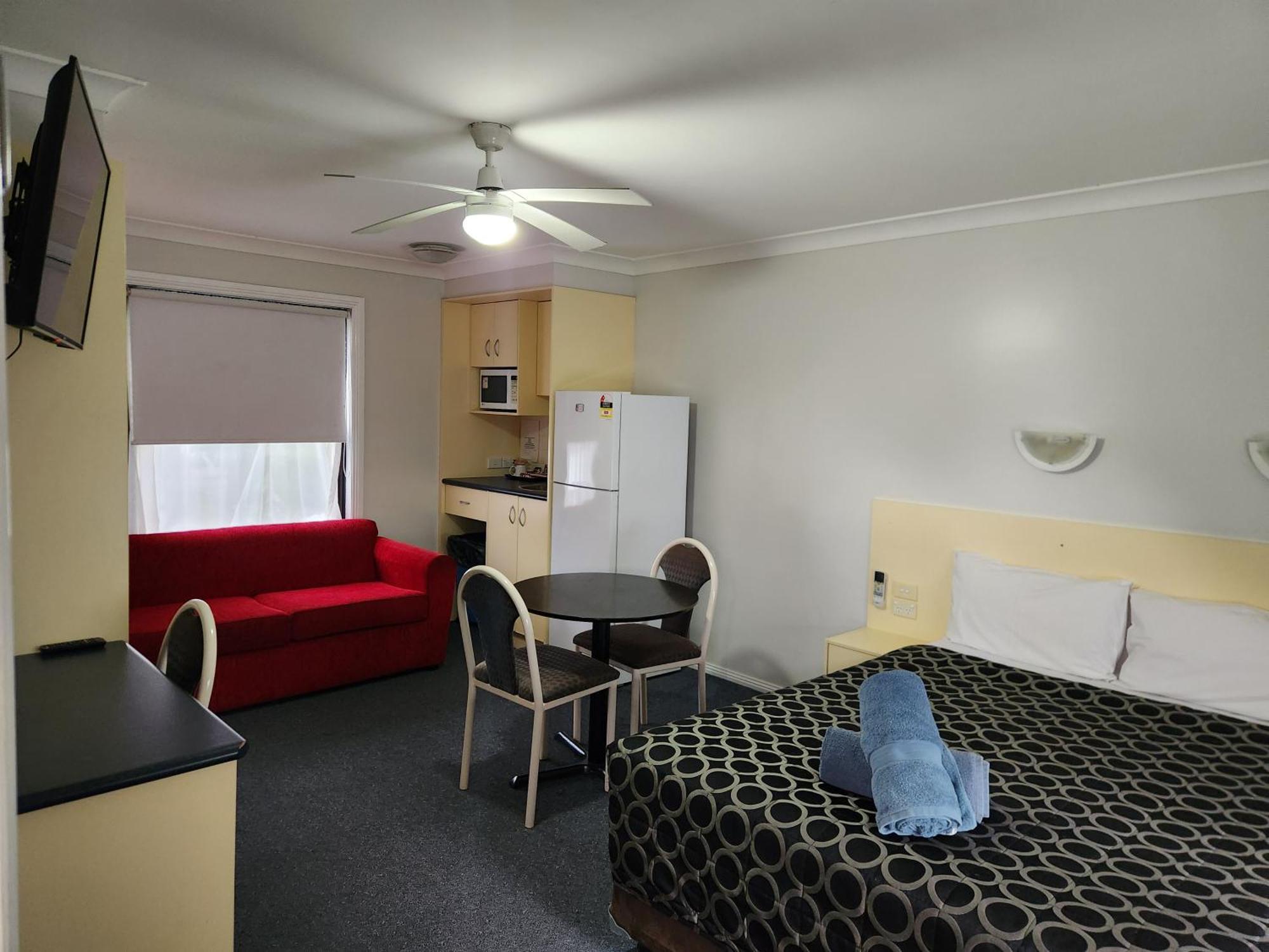 Narrabri Motel And Caravan Park Exterior photo