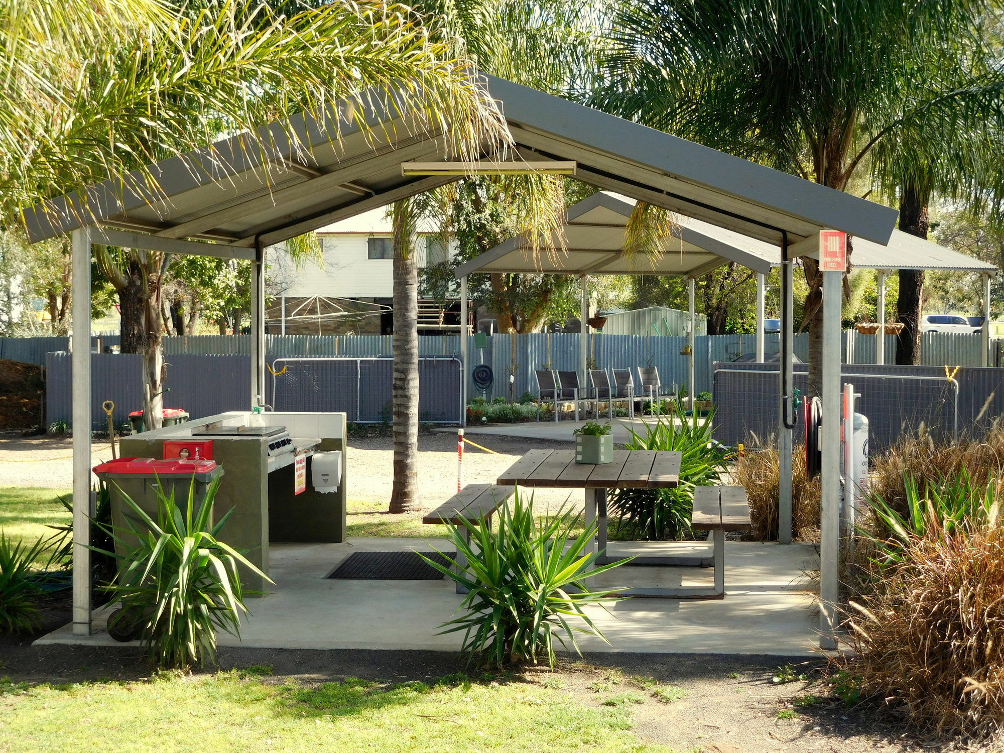 Narrabri Motel And Caravan Park Exterior photo